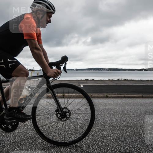 16.08.2026 - KN Förde Triathlon 2026 H.Heesch http://msf.ph/oto/9972887 16.08.2026 11:14:08 Radfahren 337, 401 meine-sportfotos.de