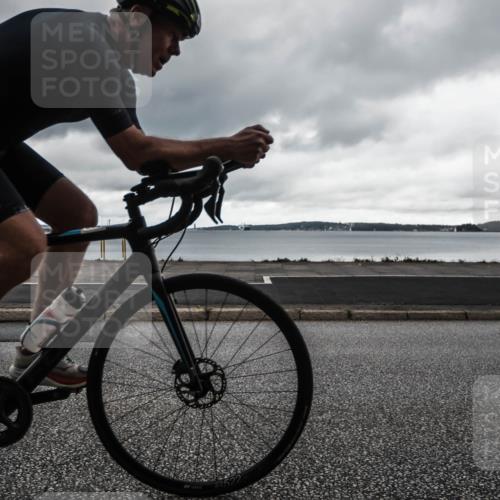 16.08.2026 - KN Förde Triathlon 2026 H.Heesch http://msf.ph/oto/9972893 16.08.2026 11:14:35 Radfahren 398, 432 meine-sportfotos.de