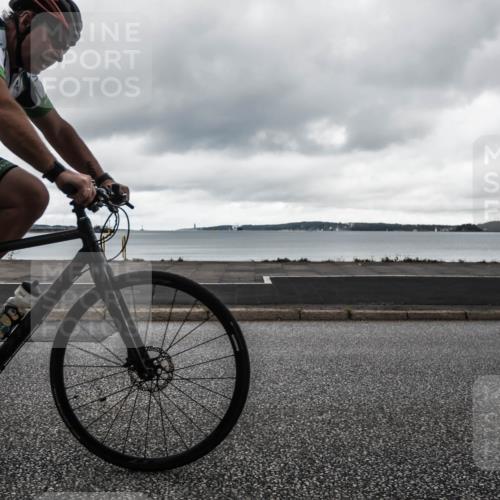 16.08.2026 - KN Förde Triathlon 2026 H.Heesch http://msf.ph/oto/9972905 16.08.2026 11:15:19 Radfahren 341, 355, 359, 367, 374, 378, 407, 804 meine-sportfotos.de