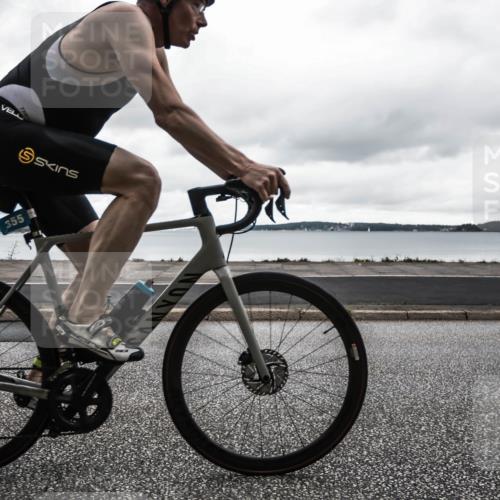 16.08.2026 - KN Förde Triathlon 2026 H.Heesch http://msf.ph/oto/9972955 16.08.2026 11:17:40 Radfahren 304, 308, 318, 355, 359, 383, 390 meine-sportfotos.de