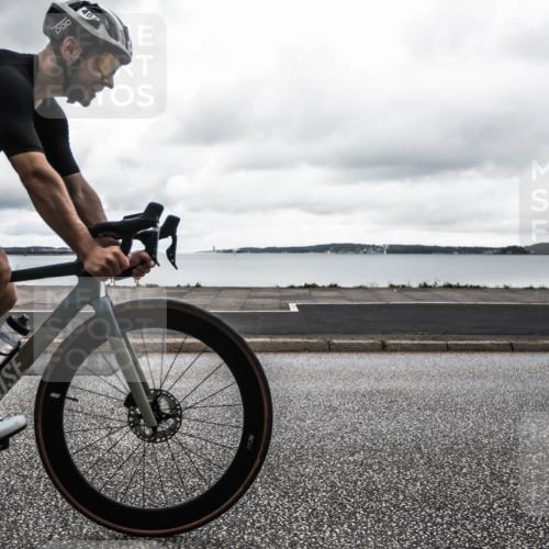 16.08.2026 - KN Förde Triathlon 2026 H.Heesch http://msf.ph/oto/9972970 16.08.2026 11:18:22 Radfahren 302, 404 meine-sportfotos.de