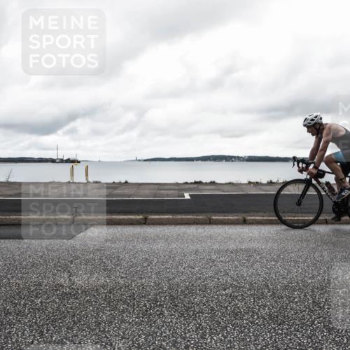 16.08.2026 - KN Förde Triathlon 2026 H.Heesch http://msf.ph/oto/9973010 16.08.2026 11:20:04 Radfahren 314, 315, 321, 329, 368, 369, 390, 417, 439 meine-sportfotos.de