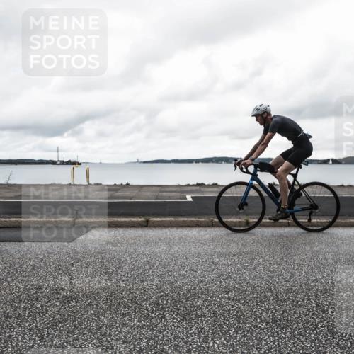 16.08.2026 - KN Förde Triathlon 2026 H.Heesch http://msf.ph/oto/9973020 16.08.2026 11:20:33 Radfahren 324, 337, 357 meine-sportfotos.de