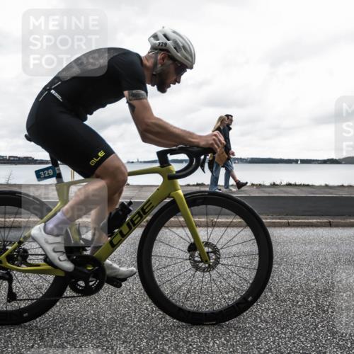 16.08.2026 - KN Förde Triathlon 2026 H.Heesch http://msf.ph/oto/9973058 16.08.2026 11:22:17 Radfahren 329, 375, 397, 400 meine-sportfotos.de