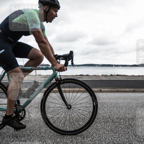 16.08.2026 - KN Förde Triathlon 2026 H.Heesch http://msf.ph/oto/9973086 16.08.2026 11:23:25 Radfahren 316, 370, 379, 395 meine-sportfotos.de