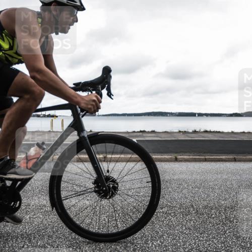 16.08.2026 - KN Förde Triathlon 2026 H.Heesch http://msf.ph/oto/9973090 16.08.2026 11:23:38 Radfahren 320, 364, 410, 421 meine-sportfotos.de