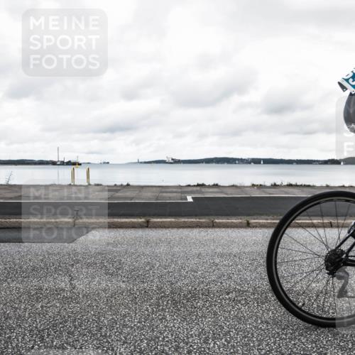 16.08.2026 - KN Förde Triathlon 2026 H.Heesch http://msf.ph/oto/9973117 16.08.2026 11:24:58 Radfahren 322, 358, 360, 363, 406, 408, 426 meine-sportfotos.de