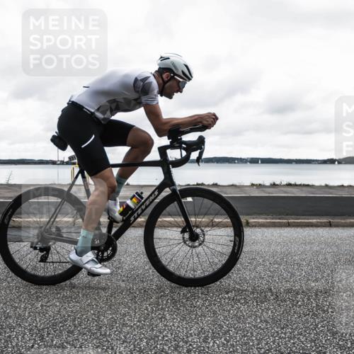 16.08.2026 - KN Förde Triathlon 2026 H.Heesch http://msf.ph/oto/9973125 16.08.2026 11:25:08 Radfahren 331, 341, 355, 375, 376, 409 meine-sportfotos.de
