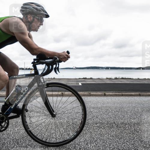 16.08.2026 - KN Förde Triathlon 2026 H.Heesch http://msf.ph/oto/9973128 16.08.2026 11:25:14 Radfahren 302, 355, 375 meine-sportfotos.de