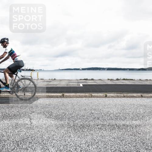 16.08.2026 - KN Förde Triathlon 2026 H.Heesch http://msf.ph/oto/9973159 16.08.2026 11:26:23 Radfahren 317, 385, 404, 407, 422, 432 meine-sportfotos.de