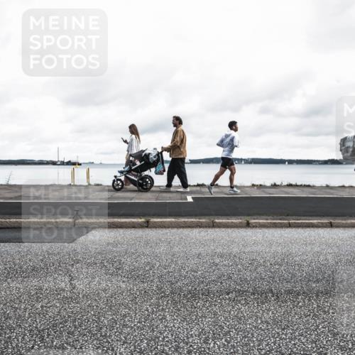 16.08.2026 - KN Förde Triathlon 2026 H.Heesch http://msf.ph/oto/9973173 16.08.2026 11:26:51 Radfahren 221 meine-sportfotos.de