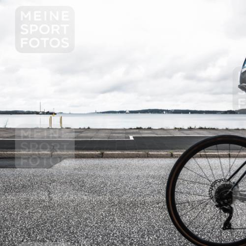 16.08.2026 - KN Förde Triathlon 2026 H.Heesch http://msf.ph/oto/9973187 16.08.2026 11:27:21 Radfahren 322, 346, 358, 384, 396, 414, 437 meine-sportfotos.de