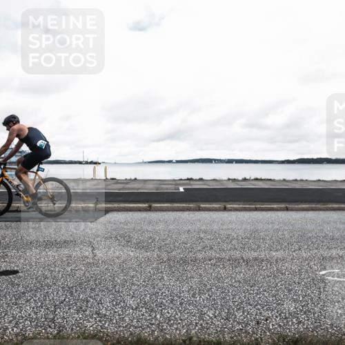 16.08.2026 - KN Förde Triathlon 2026 H.Heesch http://msf.ph/oto/9973203 16.08.2026 11:27:54 Radfahren 425, 428 meine-sportfotos.de