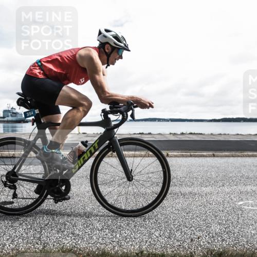 16.08.2026 - KN Förde Triathlon 2026 H.Heesch http://msf.ph/oto/9973211 16.08.2026 11:28:19 Radfahren 354, 413, 427 meine-sportfotos.de