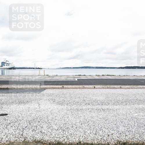 16.08.2026 - KN Förde Triathlon 2026 H.Heesch http://msf.ph/oto/9973225 16.08.2026 11:28:29 Radfahren 353, 402 meine-sportfotos.de
