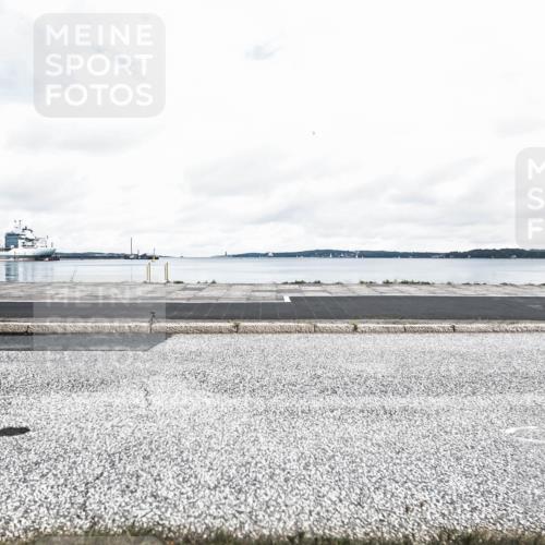 16.08.2026 - KN Förde Triathlon 2026 H.Heesch http://msf.ph/oto/9973226 16.08.2026 11:28:29 Radfahren 353, 402 meine-sportfotos.de