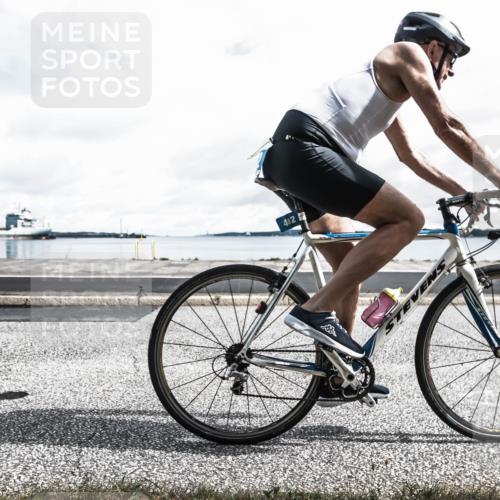 16.08.2026 - KN Förde Triathlon 2026 H.Heesch http://msf.ph/oto/9973227 16.08.2026 11:28:29 Radfahren 353, 402 meine-sportfotos.de