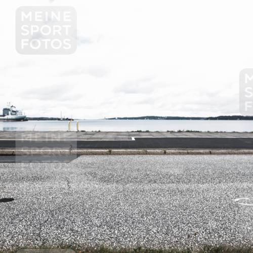16.08.2026 - KN Förde Triathlon 2026 H.Heesch http://msf.ph/oto/9973280 16.08.2026 11:30:34 Radfahren 428, 438 meine-sportfotos.de