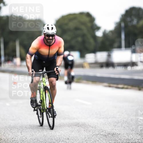 16.08.2026 - KN Förde Triathlon 2026 H.Heesch http://msf.ph/oto/9973291 16.08.2026 11:27:07 Radfahren 311, 334, 345, 371, 382, 435 meine-sportfotos.de