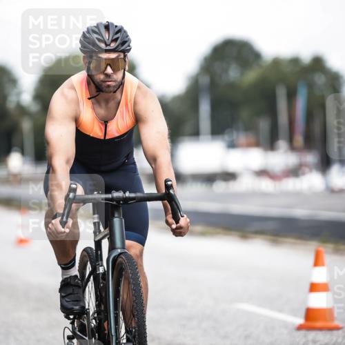 16.08.2026 - KN Förde Triathlon 2026 H.Heesch http://msf.ph/oto/9973308 16.08.2026 11:27:09 Radfahren 311, 334, 345, 371, 382, 435 meine-sportfotos.de