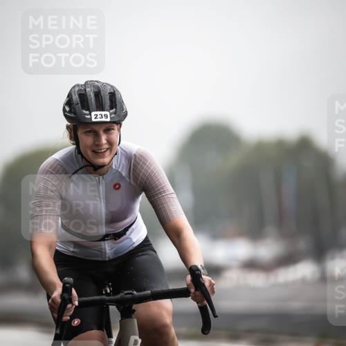 16.08.2026 - KN Förde Triathlon 2026 H.Heesch http://msf.ph/oto/9973351 16.08.2026 10:04:20 Radfahren  meine-sportfotos.de