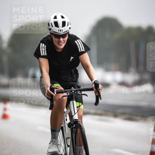 16.08.2026 - KN Förde Triathlon 2026 H.Heesch http://msf.ph/oto/9973378 16.08.2026 10:04:28 Radfahren  meine-sportfotos.de