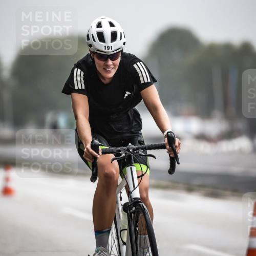 16.08.2026 - KN Förde Triathlon 2026 H.Heesch http://msf.ph/oto/9973379 16.08.2026 10:04:28 Radfahren  meine-sportfotos.de