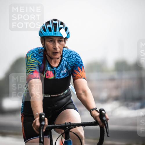 16.08.2026 - KN Förde Triathlon 2026 H.Heesch http://msf.ph/oto/9973391 16.08.2026 10:04:45 Radfahren 128, 132, 214, 264 meine-sportfotos.de