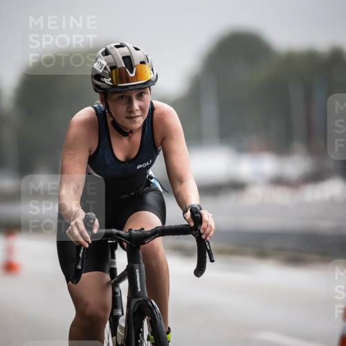 16.08.2026 - KN Förde Triathlon 2026 H.Heesch http://msf.ph/oto/9973397 16.08.2026 10:04:50 Radfahren 128, 132 meine-sportfotos.de