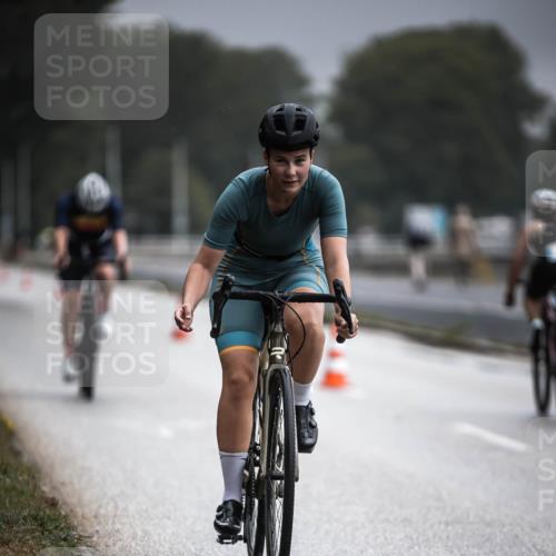 16.08.2026 - KN Förde Triathlon 2026 H.Heesch http://msf.ph/oto/9973445 16.08.2026 10:05:54 Radfahren 137, 253 meine-sportfotos.de