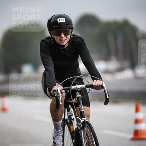 16.08.2026 - KN Förde Triathlon 2026 H.Heesch http://msf.ph/oto/9973545 16.08.2026 10:06:33 Radfahren  meine-sportfotos.de