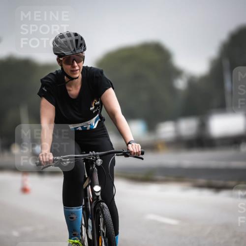 16.08.2026 - KN Förde Triathlon 2026 H.Heesch http://msf.ph/oto/9973568 16.08.2026 10:06:39 Radfahren 213, 260 meine-sportfotos.de