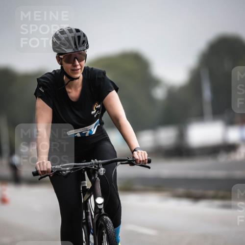 16.08.2026 - KN Förde Triathlon 2026 H.Heesch http://msf.ph/oto/9973571 16.08.2026 10:06:39 Radfahren 213, 260 meine-sportfotos.de