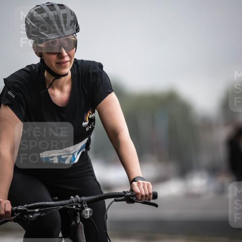 16.08.2026 - KN Förde Triathlon 2026 H.Heesch http://msf.ph/oto/9973581 16.08.2026 10:06:40 Radfahren 213, 260 meine-sportfotos.de