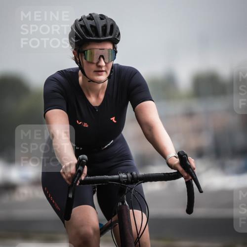 16.08.2026 - KN Förde Triathlon 2026 H.Heesch http://msf.ph/oto/9973614 16.08.2026 10:06:48 Radfahren  meine-sportfotos.de
