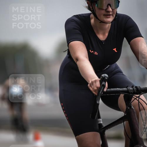 16.08.2026 - KN Förde Triathlon 2026 H.Heesch http://msf.ph/oto/9973618 16.08.2026 10:06:48 Radfahren  meine-sportfotos.de