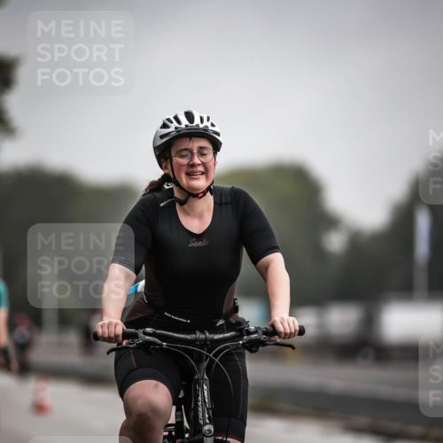 16.08.2026 - KN Förde Triathlon 2026 H.Heesch http://msf.ph/oto/9973646 16.08.2026 10:07:58 Radfahren 261, 264, 268 meine-sportfotos.de