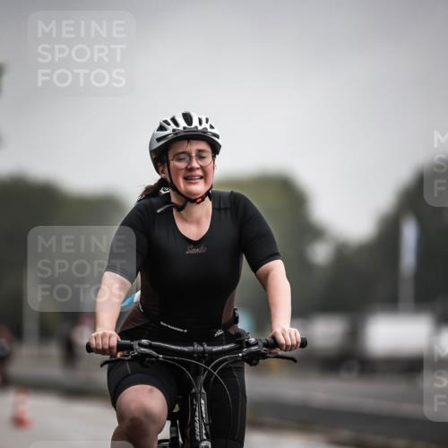 16.08.2026 - KN Förde Triathlon 2026 H.Heesch http://msf.ph/oto/9973647 16.08.2026 10:07:58 Radfahren 261, 264, 268 meine-sportfotos.de