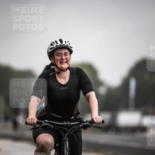 16.08.2026 - KN Förde Triathlon 2026 H.Heesch http://msf.ph/oto/9973648 16.08.2026 10:07:58 Radfahren 261, 264, 268 meine-sportfotos.de