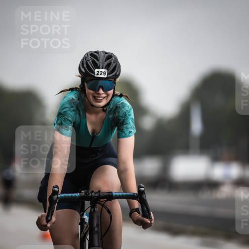 16.08.2026 - KN Förde Triathlon 2026 H.Heesch http://msf.ph/oto/9973656 16.08.2026 10:08:00 Radfahren 216, 264 meine-sportfotos.de
