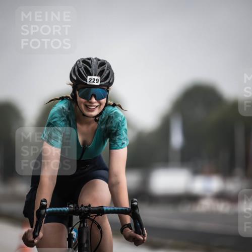 16.08.2026 - KN Förde Triathlon 2026 H.Heesch http://msf.ph/oto/9973657 16.08.2026 10:08:00 Radfahren 216, 264 meine-sportfotos.de