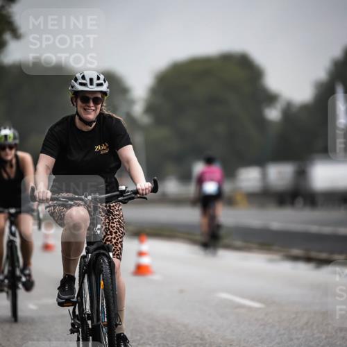 16.08.2026 - KN Förde Triathlon 2026 H.Heesch http://msf.ph/oto/9973669 16.08.2026 10:08:04 Radfahren 128, 132, 216, 219 meine-sportfotos.de