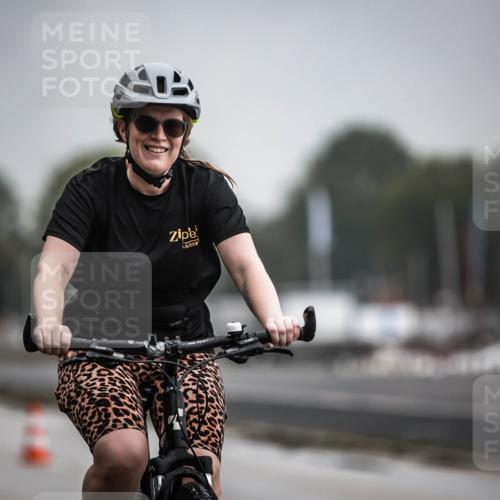 16.08.2026 - KN Förde Triathlon 2026 H.Heesch http://msf.ph/oto/9973685 16.08.2026 10:08:05 Radfahren 128, 132, 216, 219 meine-sportfotos.de