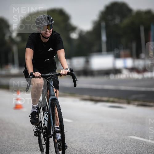 16.08.2026 - KN Förde Triathlon 2026 H.Heesch http://msf.ph/oto/9973721 16.08.2026 10:11:34 Radfahren 252 meine-sportfotos.de