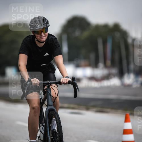 16.08.2026 - KN Förde Triathlon 2026 H.Heesch http://msf.ph/oto/9973728 16.08.2026 10:11:35 Radfahren 252 meine-sportfotos.de