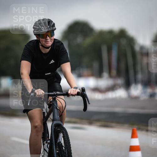 16.08.2026 - KN Förde Triathlon 2026 H.Heesch http://msf.ph/oto/9973729 16.08.2026 10:11:35 Radfahren 252 meine-sportfotos.de