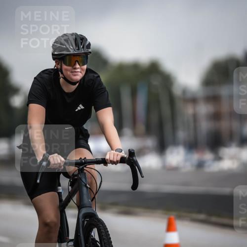 16.08.2026 - KN Förde Triathlon 2026 H.Heesch http://msf.ph/oto/9973732 16.08.2026 10:11:35 Radfahren 252 meine-sportfotos.de