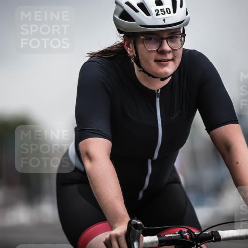 16.08.2026 - KN Förde Triathlon 2026 H.Heesch http://msf.ph/oto/9973764 16.08.2026 10:11:38 Radfahren  meine-sportfotos.de