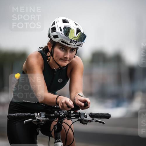 16.08.2026 - KN Förde Triathlon 2026 H.Heesch http://msf.ph/oto/9973777 16.08.2026 10:12:07 Radfahren  meine-sportfotos.de