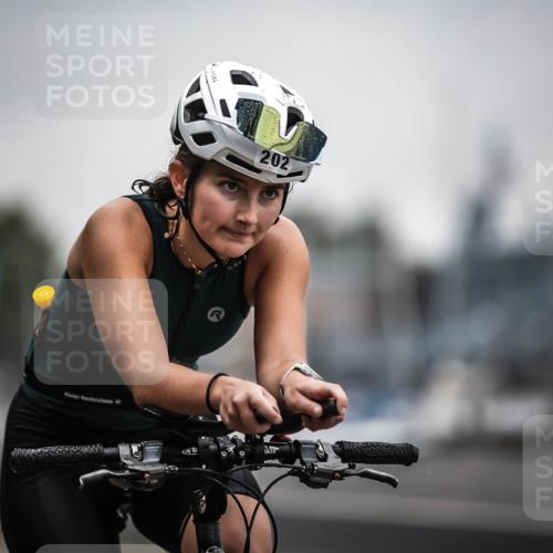 16.08.2026 - KN Förde Triathlon 2026 H.Heesch http://msf.ph/oto/9973778 16.08.2026 10:12:07 Radfahren  meine-sportfotos.de